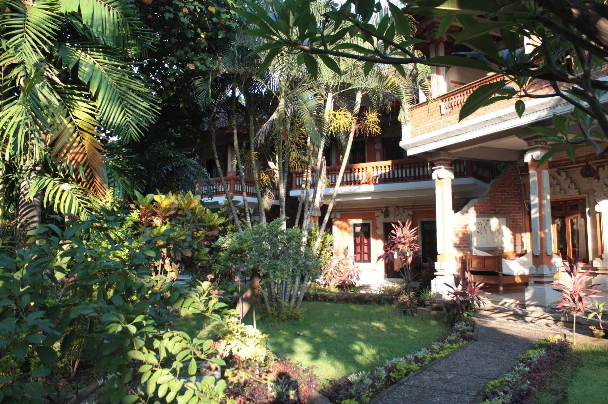 Rambutan Boutique Hotel Lovina  Exterior photo